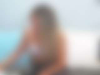 chrystalmills's Live Sex Cam Show