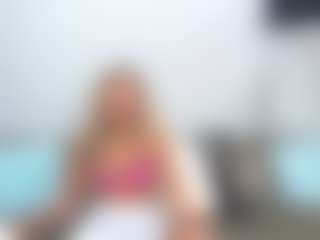 Live cam show with chrystalmills - Thong on Milfs Live