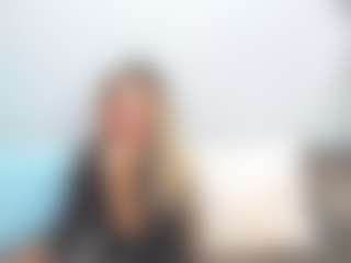 chrystalmills's Live Sex Cam Show