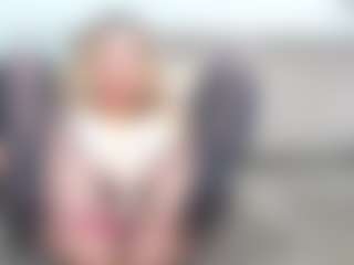 chrystalmills's Live Sex Cam Show