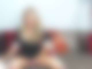 Live cam show with chrystalmills - Wife on sexylive.show