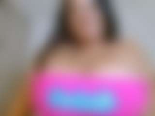 Live cam show with paulaturbay - Squirt Curvy on Camsoda