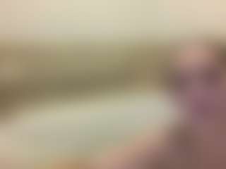 Live cam show with ashliestyles2023 - Strip MILF on livesuperchat.net