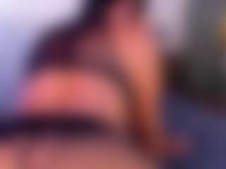 Live cam show with Jhaaappy - Oil on 1on1-livenow