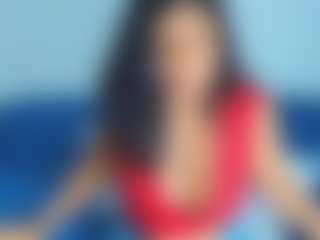 Live cam show with Sophia Quintero - Big Nipples on SquirtSoMuch