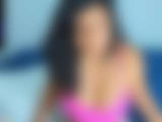 Live cam show with Sophia Quintero - Black on Camsoda.co