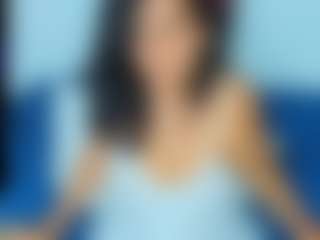 Live cam show with Sophia Quintero - Nature on livesuperchat.net