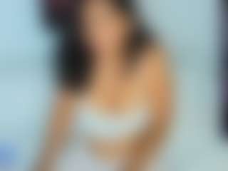Live cam show with Sophia Quintero - Ebony on Uber Horny | colombia