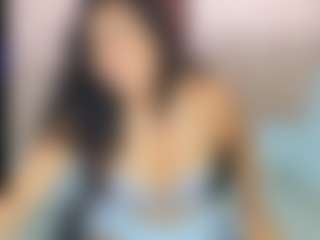 Live cam show with Sophia Quintero - Mature on SmokeAndPoke