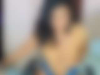 Sophia Quintero MILF webcam performer live streaming