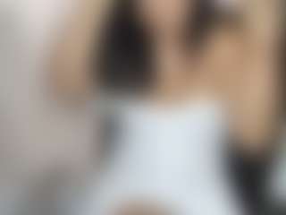 Live cam show with Sophia Quintero - Curly Hair on Camming Site