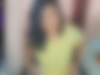 Sophia Quintero MILF webcam performer live streaming