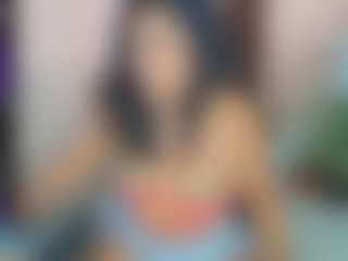 Live cam show with Sophia Quintero - Belly on Camsoda