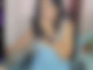 Live cam show with Sophia Quintero - Belly on Camsoda