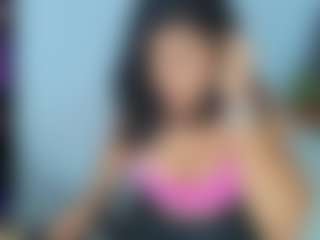 Sophia Quintero MILF webcam performer live streaming