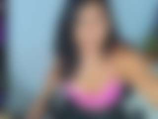 Sophia Quintero MILF webcam performer live streaming