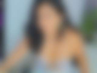 Live cam show with Sophia Quintero - Black Amateur on CamwithHer