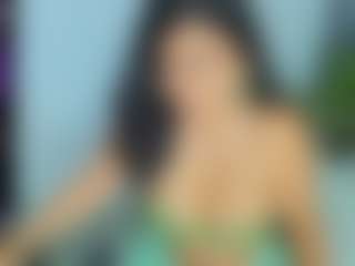 Sophia Quintero MILF webcam performer live streaming