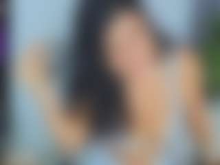 Live cam show with Sophia Quintero - Curly Hair on Dolls Live