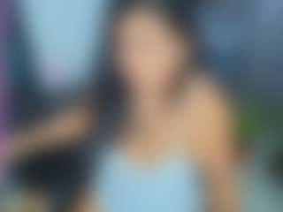 Live cam show with Sophia Quintero - Brown Eyes on Camsoda
