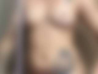 martinaevans's Live Sex Cam Show