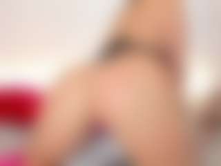 martinaevans's Live Sex Cam Show