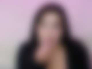 Live cam show with YourbabyKylie - MILF on sexylive.show