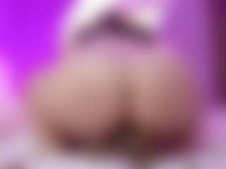 YourbabyKylie's Live Sex Cam Show