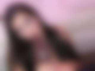 YourbabyKylie's Live Sex Cam Show