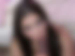 Live cam show with YourbabyKylie - Sexwebcam MILF on Lustler