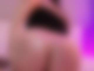 YourbabyKylie's Live Sex Cam Show