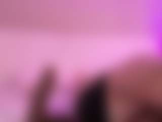 YourbabyKylie's Live Sex Cam Show