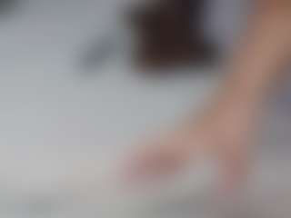 YourbabyKylie's Live Sex Cam Show