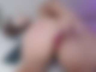 YourbabyKylie's Live Sex Cam Show