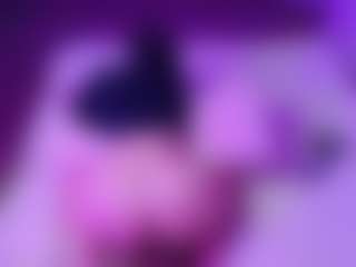 Live cam show with YourbabyKylie - Squirt on slutload