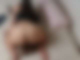 YourbabyKylie's Live Sex Cam Show