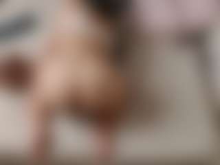 YourbabyKylie's Live Sex Cam Show