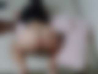 YourbabyKylie's Live Sex Cam Show
