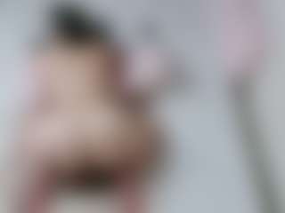 YourbabyKylie's Live Sex Cam Show