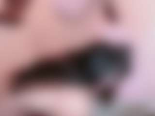 YourbabyKylie's Live Sex Cam Show