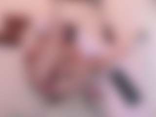 YourbabyKylie's Live Sex Cam Show