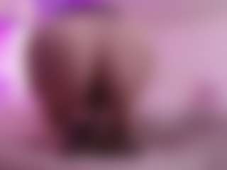 YourbabyKylie's Live Sex Cam Show