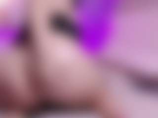 YourbabyKylie's Live Sex Cam Show