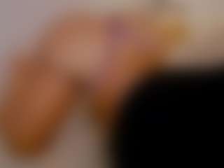 alice-fox's Live Sex Cam Show