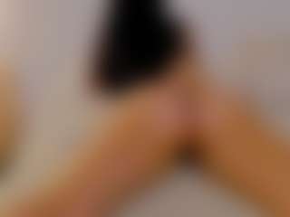 alice-fox's Live Sex Cam Show