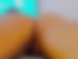 alice-fox's Live Sex Cam Show