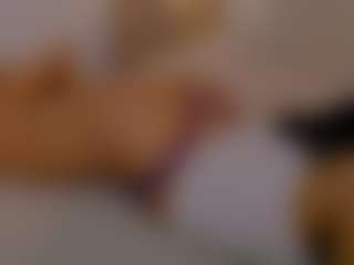 alice-fox's Live Sex Cam Show