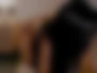 Live cam show with alice-fox - Bedroom on https://playwithruby.com