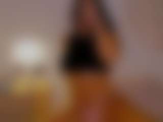 Live cam show with alice-fox - Double Penetration on friskycurves.com