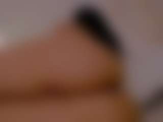 alice-fox's Live Sex Cam Show